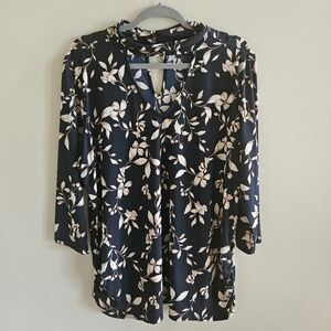 Torrid Black & Tan Floral Blouse